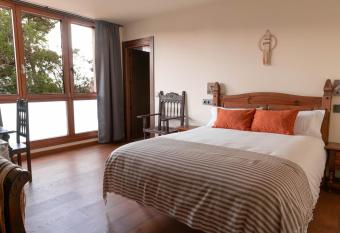 HOTEL POSADA LaS RETAJAS has Balcony rooms