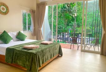 private room with share bathroom at Little wild house Khaosok allows 18 year olds to book a room