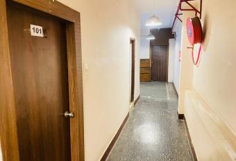 Hotel Grand has Balcony rooms