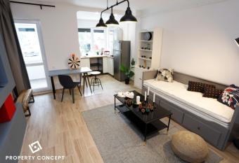 Avangarde Concept Studio has Balcony rooms