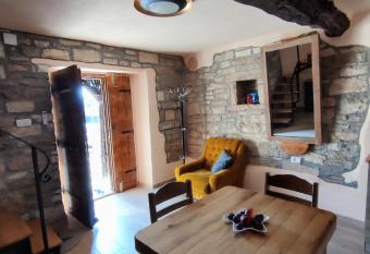 Apartments in the Istrian village has Balcony rooms