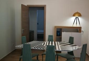 DonaLisa has Balcony rooms