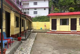 Ganga Ashirwad cottage has Balcony rooms