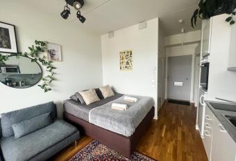Cozy modern studio in Vantaa. Near Airport has Balcony rooms