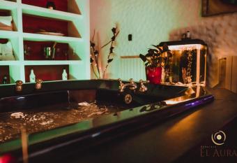 El Aura l Complejo de apartamentos amoblados allows 18 year olds to book a room