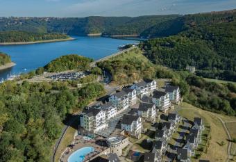 Comfortable apartment, with 2 bathrooms, in nature has Balcony rooms