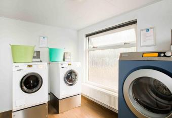 Nice chalet with a spa, in a holiday park located near the Veluwe has Balcony rooms