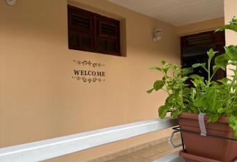 La belle etoile has Balcony rooms