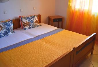 Studios Centro 8 - 2nd Floor has Balcony rooms