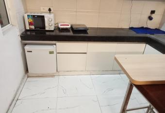 Elite homez has Smoking/Balcony rooms