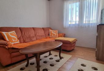 Lana apartman has Balcony rooms