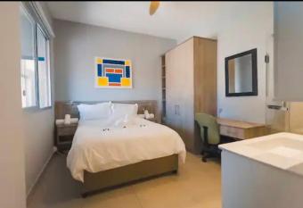 Merl Guest House has Balcony rooms