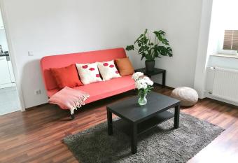 Wohnung in Herne Zentral mit K  che, Netflix, Disney Plus, DAZN allows 18 year olds to book a room