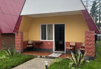 Ureki cottage has Balcony rooms