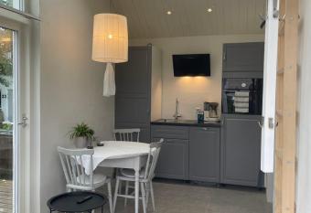 Lilla kyrkhuset p   R     has Balcony rooms