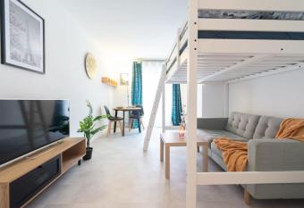 Le Studieux-T1-30m2-Pte Paris M7 has Balcony rooms