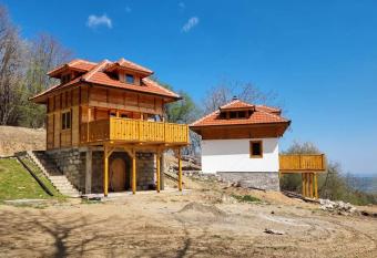 Zvuk Tisine 2 has Balcony rooms