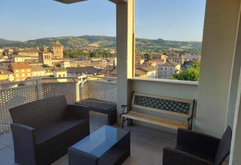 Mazzini apparthotel has Balcony rooms