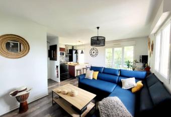 Adorable appartement au calme has Balcony rooms