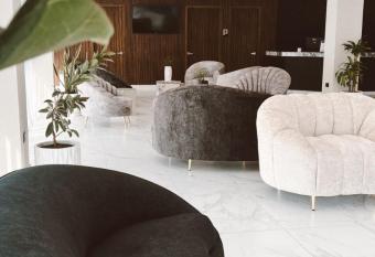 HVH by Yaxch   allows 18 year olds to book a room