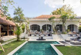 Villa River Bali 2023 has Balcony rooms