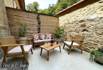 Part des Anges - G  te Hautvillers has Balcony rooms