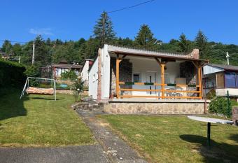 SunShine Apartman allows 18 year olds to book a room