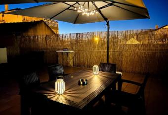 Sunny Apartment with Spacious Terrace near Lisbon has Balcony rooms