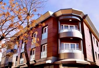 Hotel Carla Buyukada has Balcony rooms