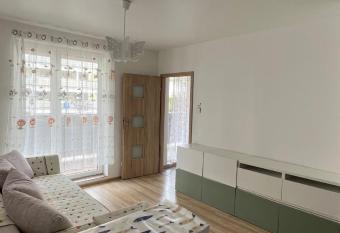 flat 6A has Balcony rooms