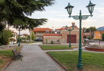 Malathro Olympus Guest House has Balcony rooms
