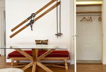 Chesa Giulia St.Moritz has Balcony rooms