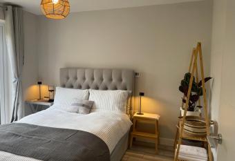 Cornwall Tranquil Retreats allows 18 year olds to book a room