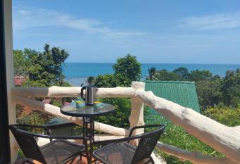 Dream seaview bungalows has Balcony rooms