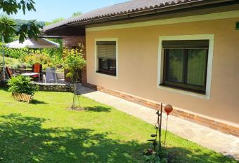 Ferienhaus Zangl has Balcony rooms