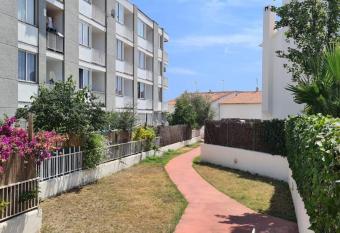 Hauzify I Apartaments Can Pi has Balcony rooms