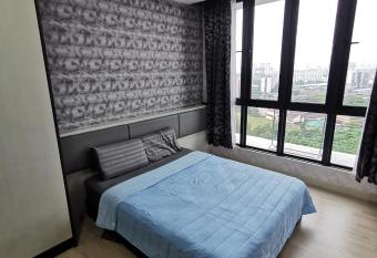H20 Residence Ara Damansara Petaling Jaya allows 18 year olds to book a room