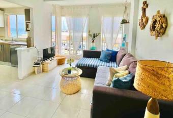 Ocean views corralejo. allows 18 year olds to book a room