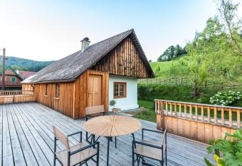 Zimmer am Weinberg has Balcony rooms