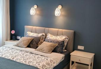 Apartament Azul has Balcony rooms