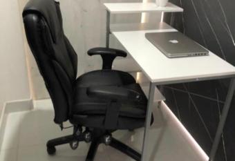 LOFTS . ELBUSINESSDIRECTION allows 18 year olds to book a room