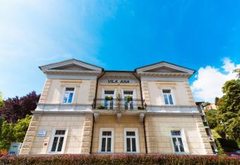 Garni Hotel Vila Ana has Balcony rooms