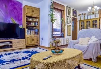 105 m2 Flat in a Diplomatic Area has Smoking rooms