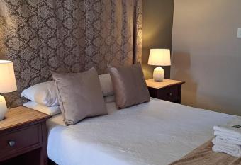 Luxurious central hotel style apartment has Balcony rooms