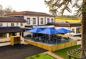 Springfield Hotel & Health Club allows 18 year olds to book a room