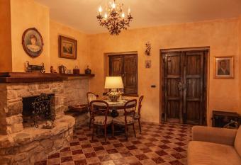 Villa Paradiso - Irpinia has Balcony rooms