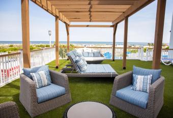 Mahalo Diamond Beach Resort has Balcony rooms