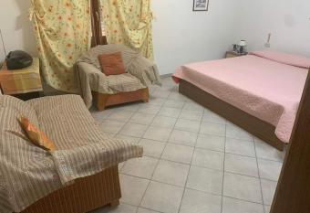 da Cinzy has Balcony rooms