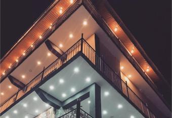 Dunleigh Apartments has Balcony rooms