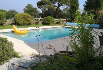 Maison d H  tes Hameau de Taur has Balcony rooms
